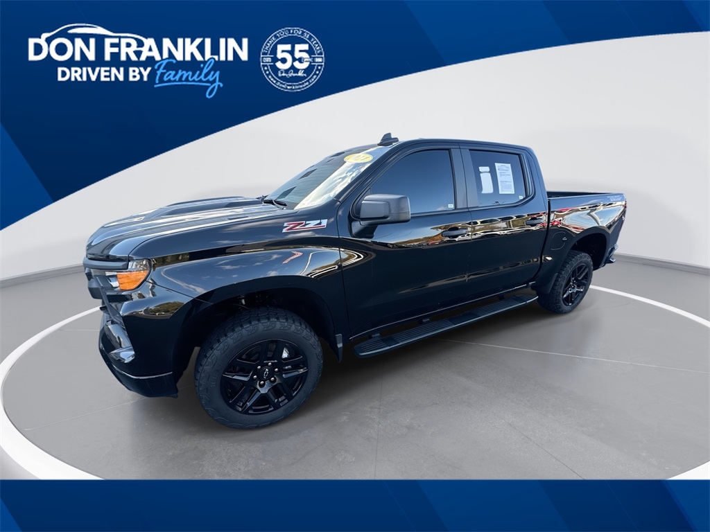 2024 Chevrolet Silverado 1500 Custom's photo