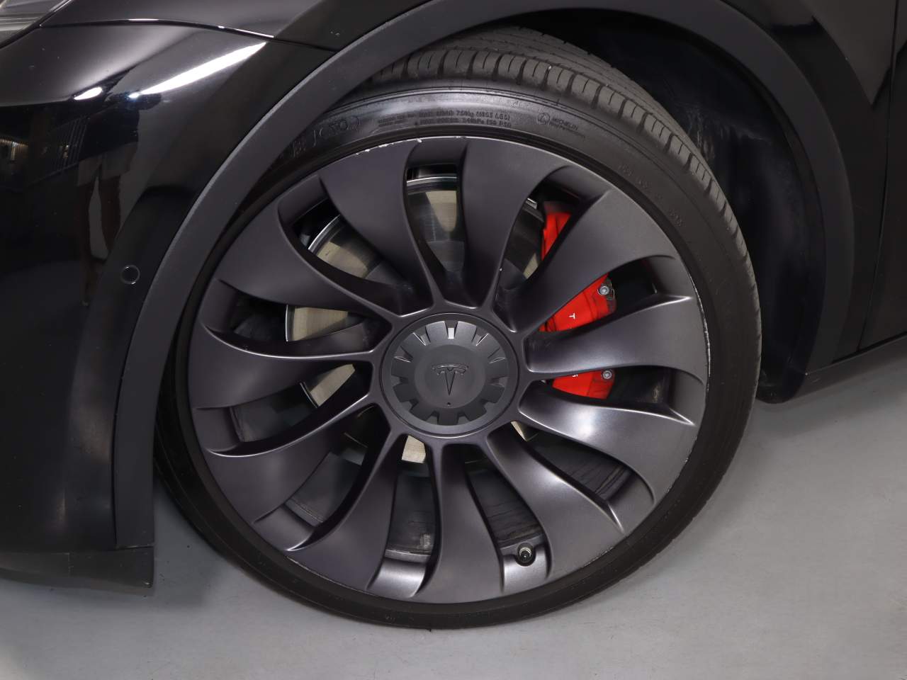 2021 Tesla Model Y Performance photo 4