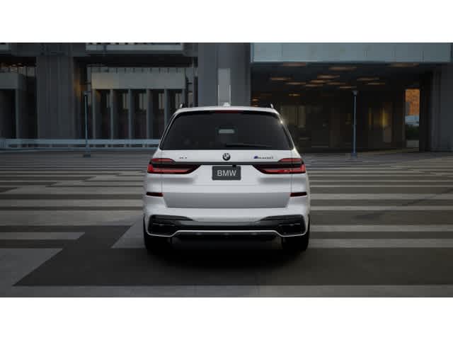 2026 Bmw X7 M60i photo 2