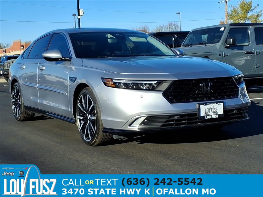 2024 Honda Accord Hybrid Touring's photo
