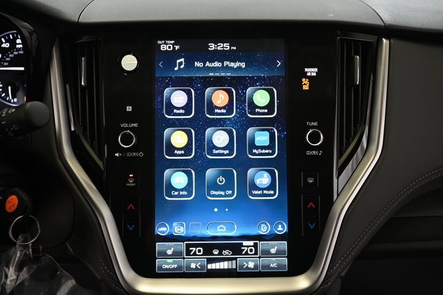 2025 Subaru Outback Premium photo 4