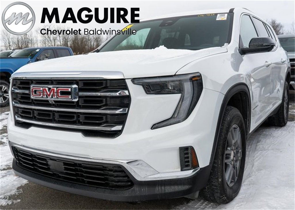 2025 GMC Acadia Elevation's photo