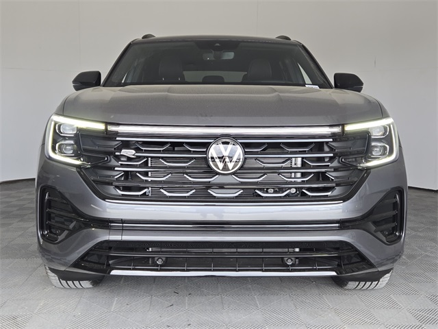2025 Volkswagen Atlas Cross Sport SEL R-Line photo 3