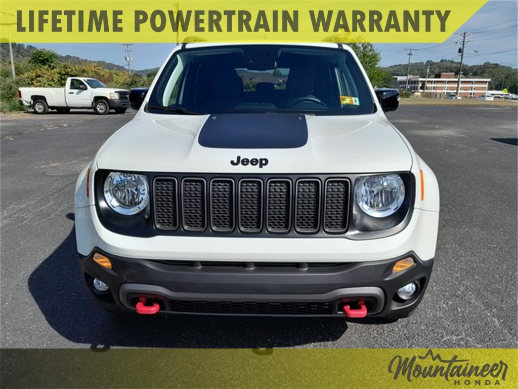 2023 Jeep Renegade Trailhawk photo 3