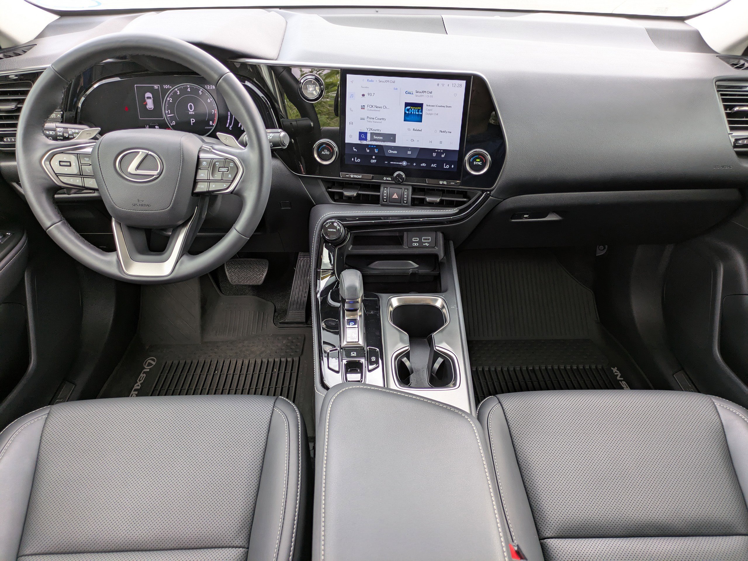 2022 Lexus NX 250 Premium photo 9