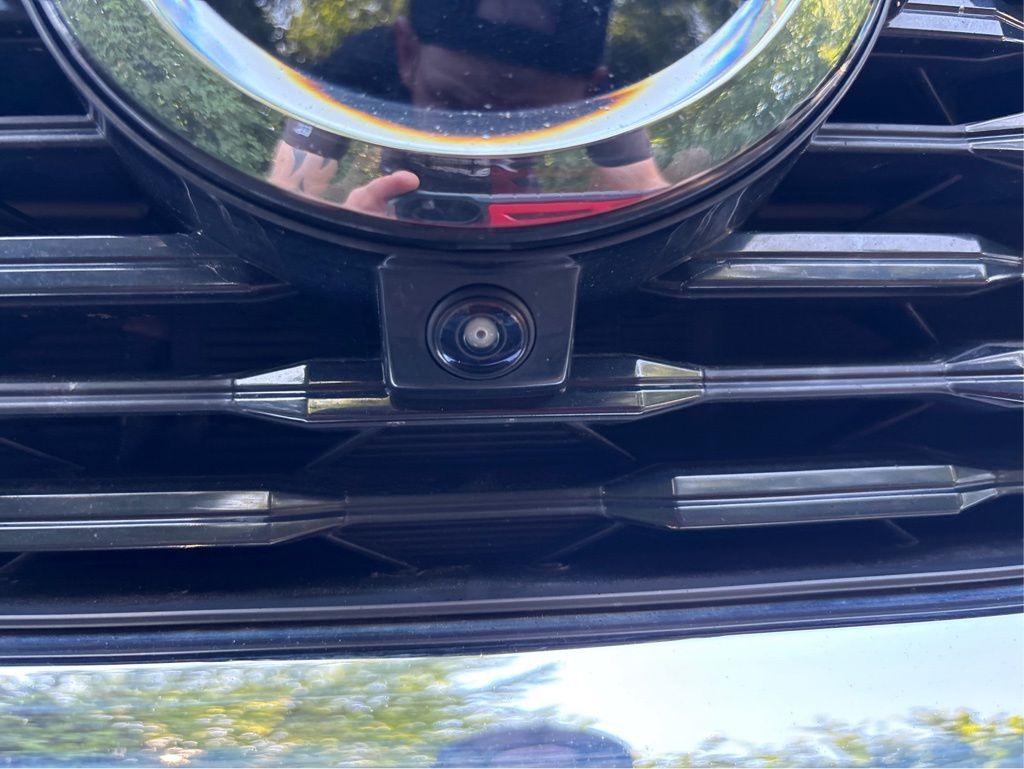 2021 Nissan Rogue SV photo 18