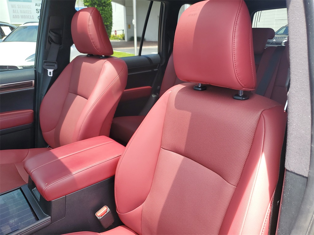 2021 Lexus GX 460 photo 19