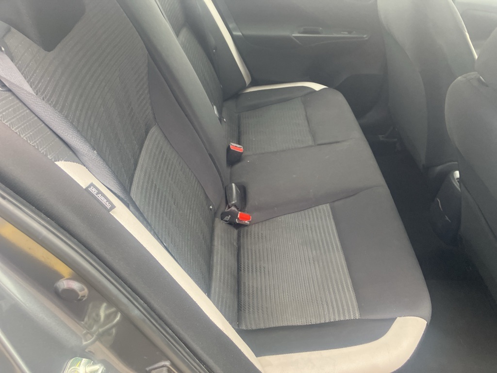 2021 Nissan Versa SV photo 7