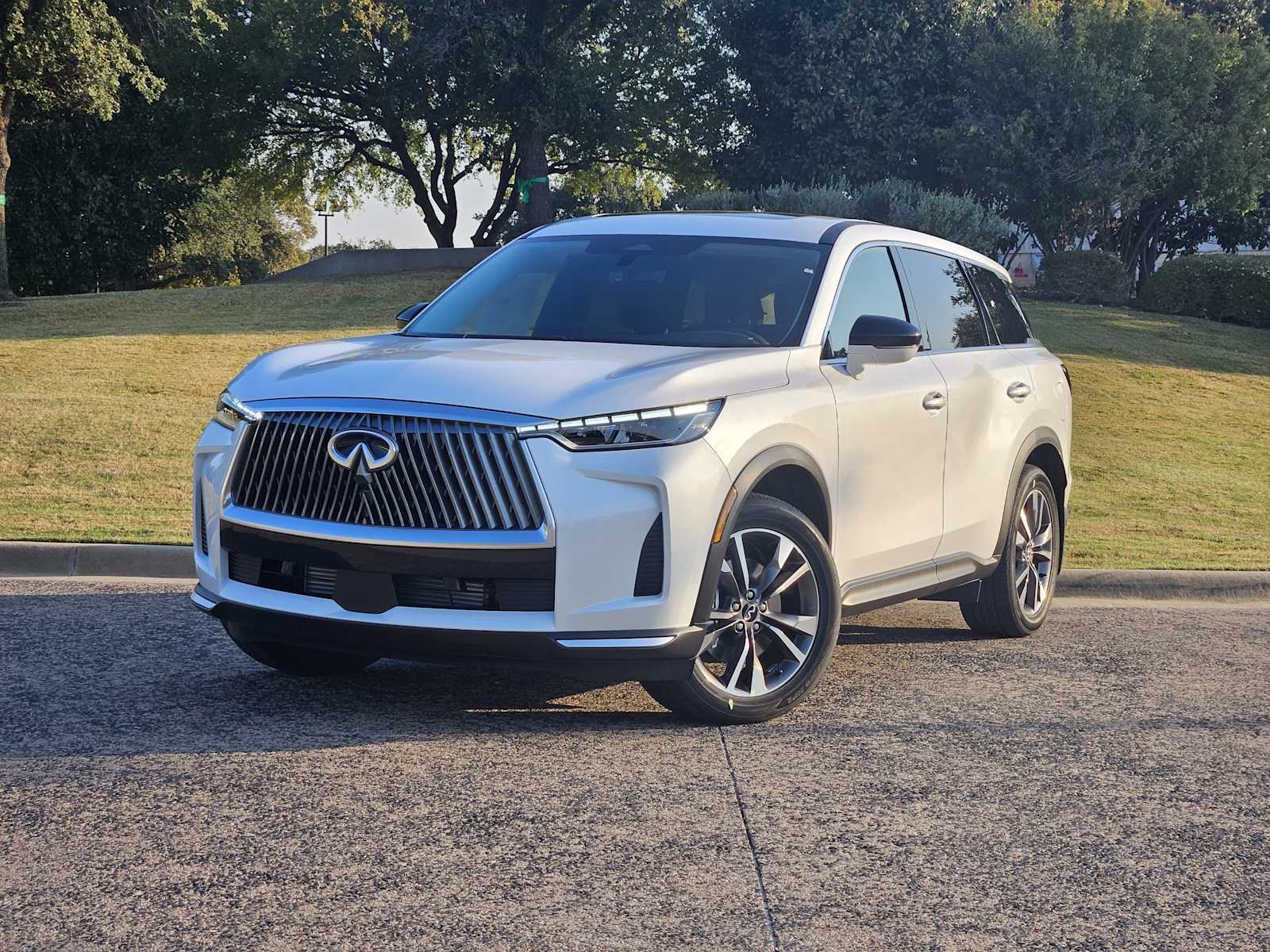 2026 INFINITI QX60 PURE's photo