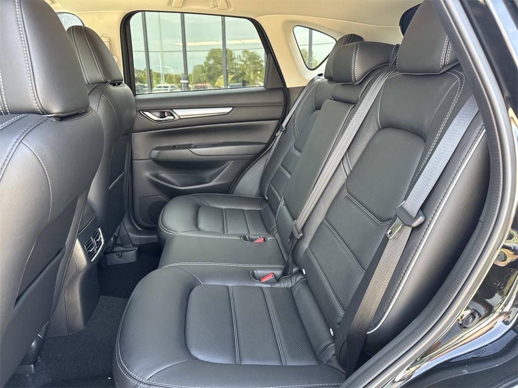 2025 Mazda CX-5 2.5 S Preferred photo 7
