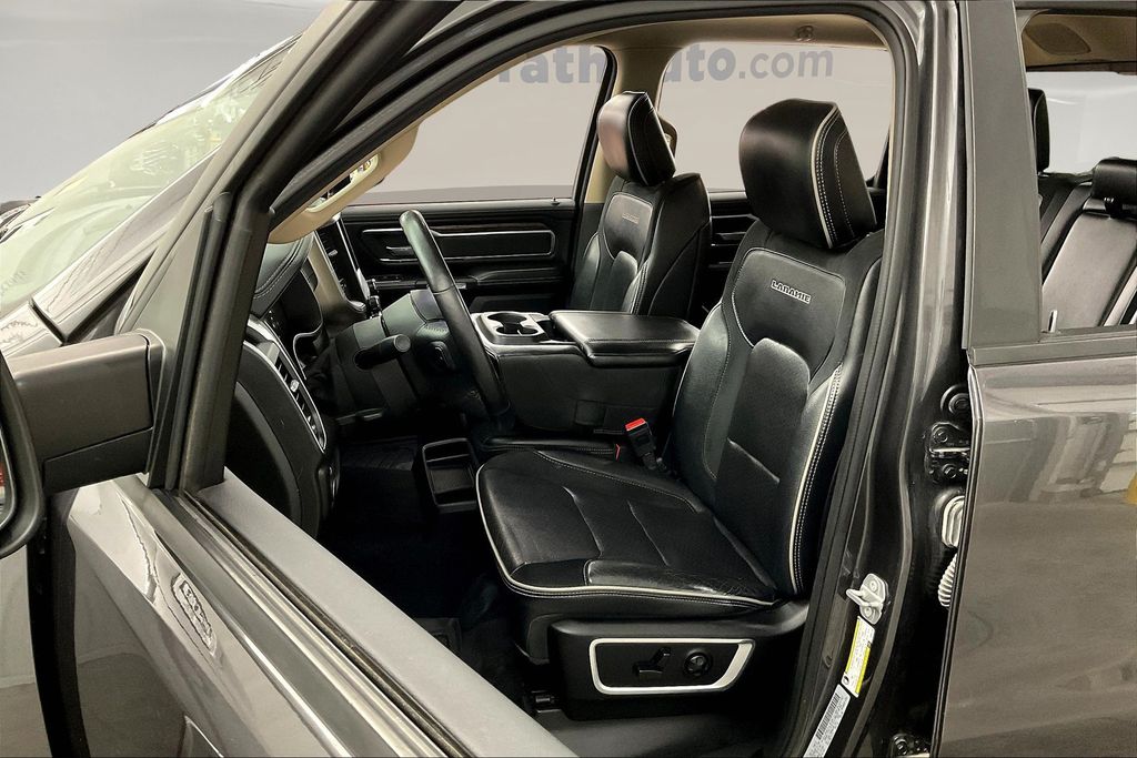 2019 Ram 1500 Laramie photo 22