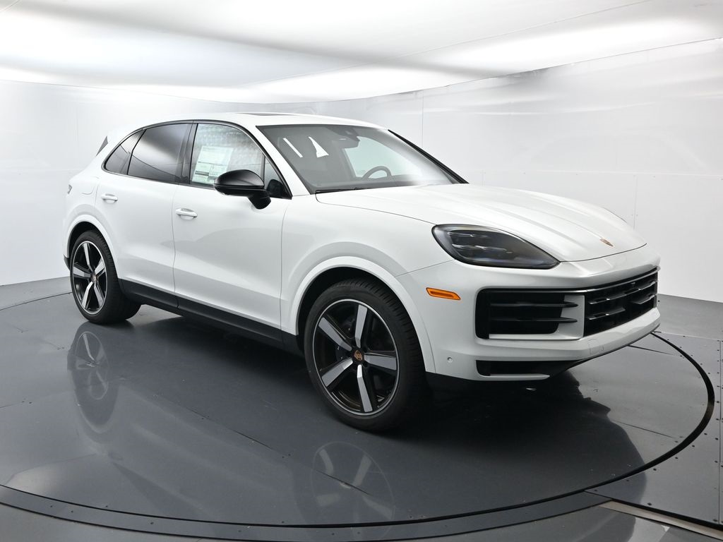2026 Porsche Cayenne photo 14
