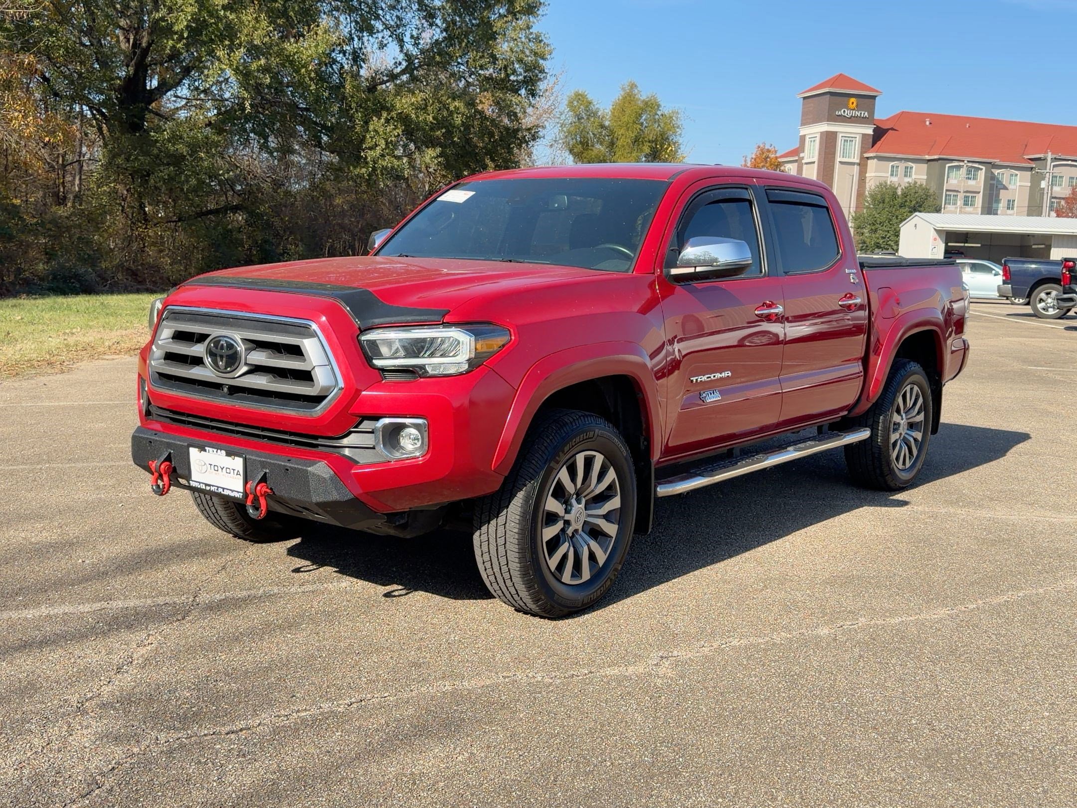 2023 Toyota Tacoma Limited photo 2