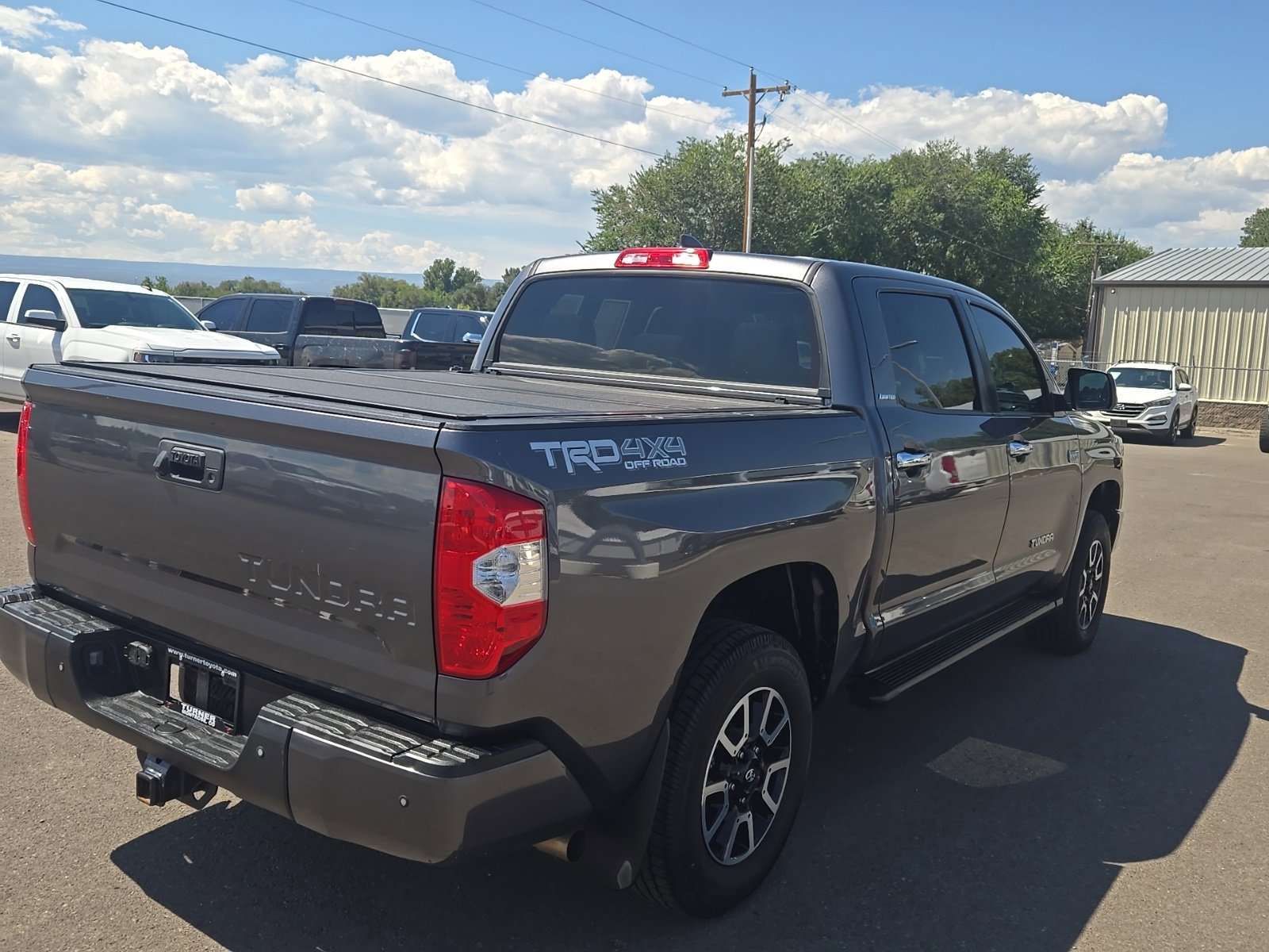 2021 Toyota Tundra Limited Grade photo 3