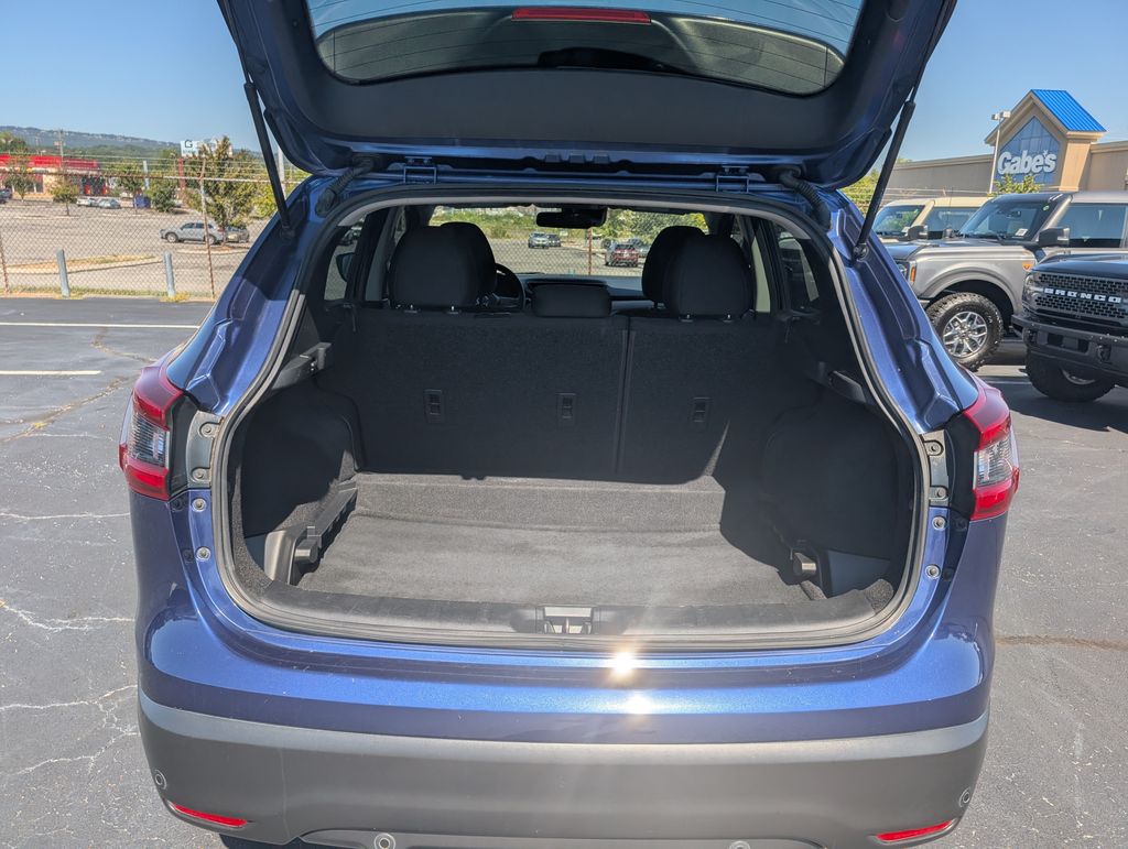 2021 Nissan Rogue Sport S photo 7