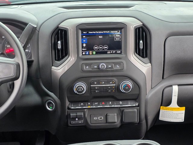 2025 Chevrolet Silverado Trail Boss Custom photo 3
