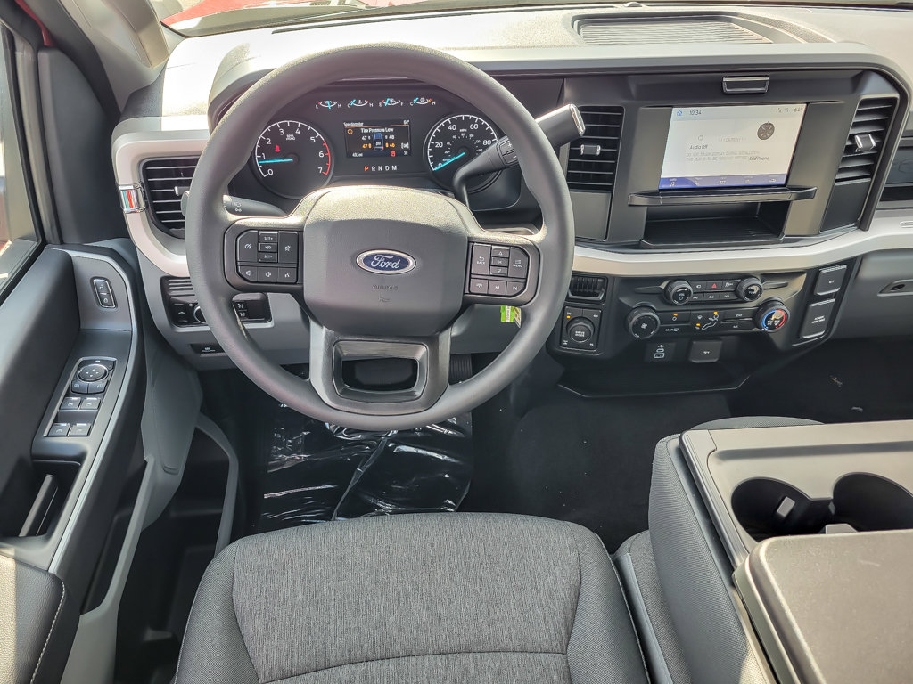 2025 FORD F-350 - Image 12