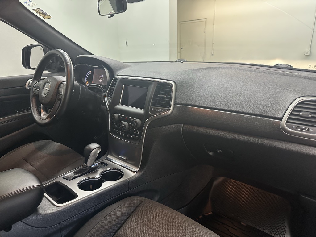 2018 Jeep Grand Cherokee Laredo photo 22