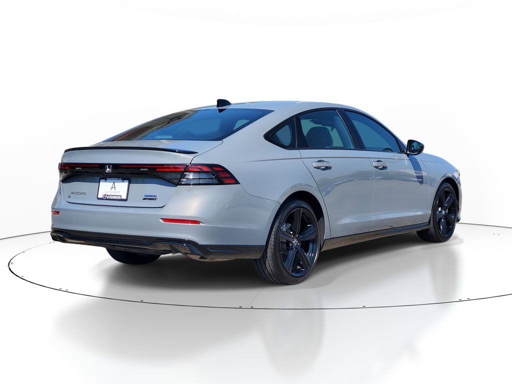 2025 Honda Accord Hybrid Sport-L photo 3
