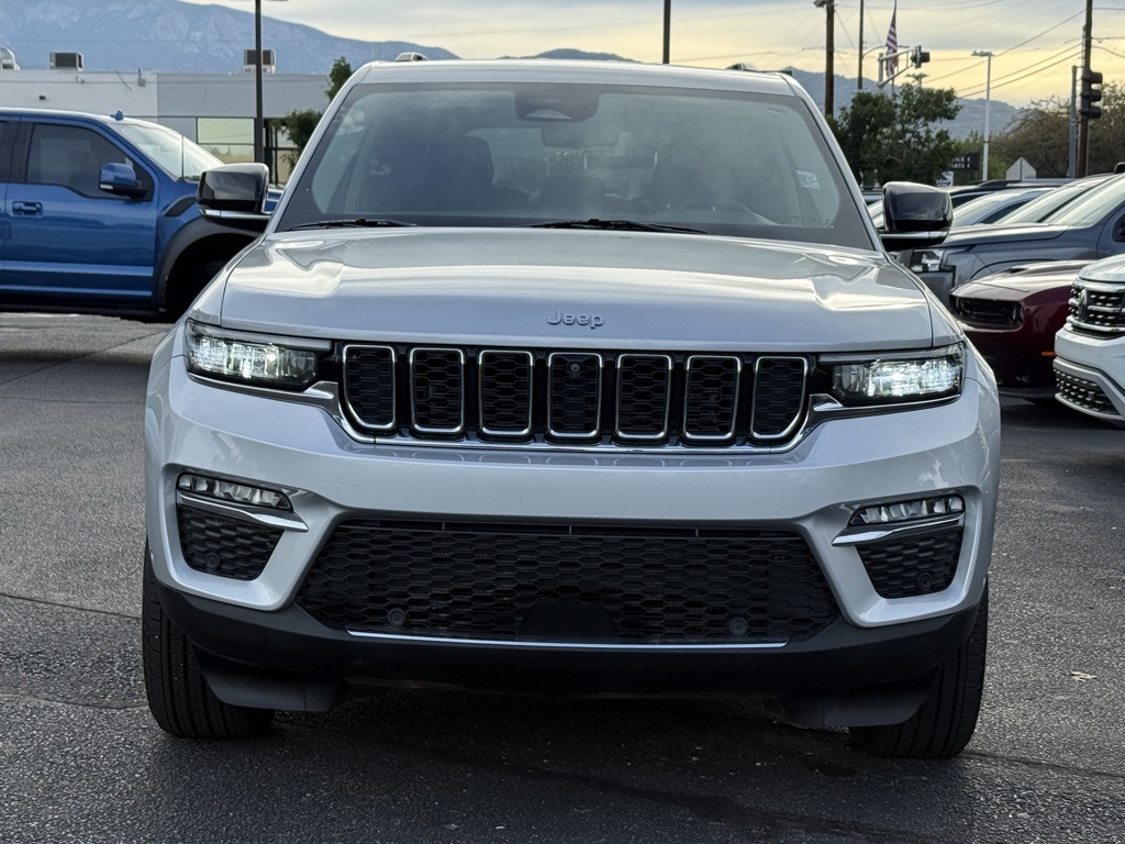 2024 Jeep Grand Cherokee Limited photo 3