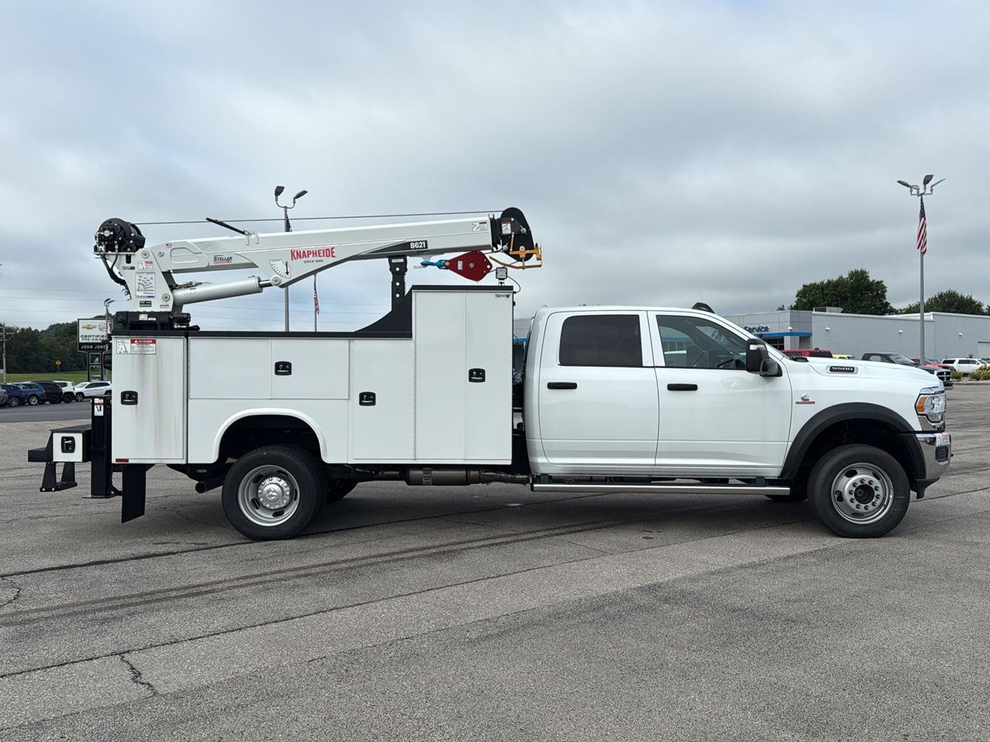 2024 Ram 5500 Tradesman photo 4