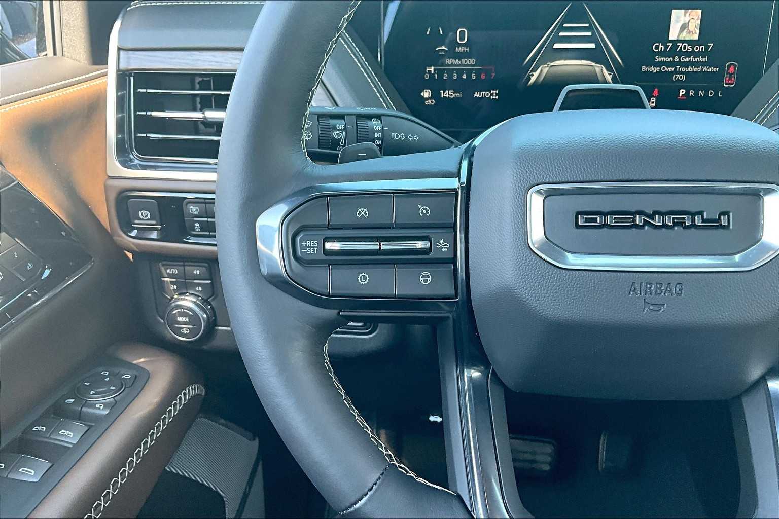 2025 Gmc Yukon Denali Ultimate photo 23