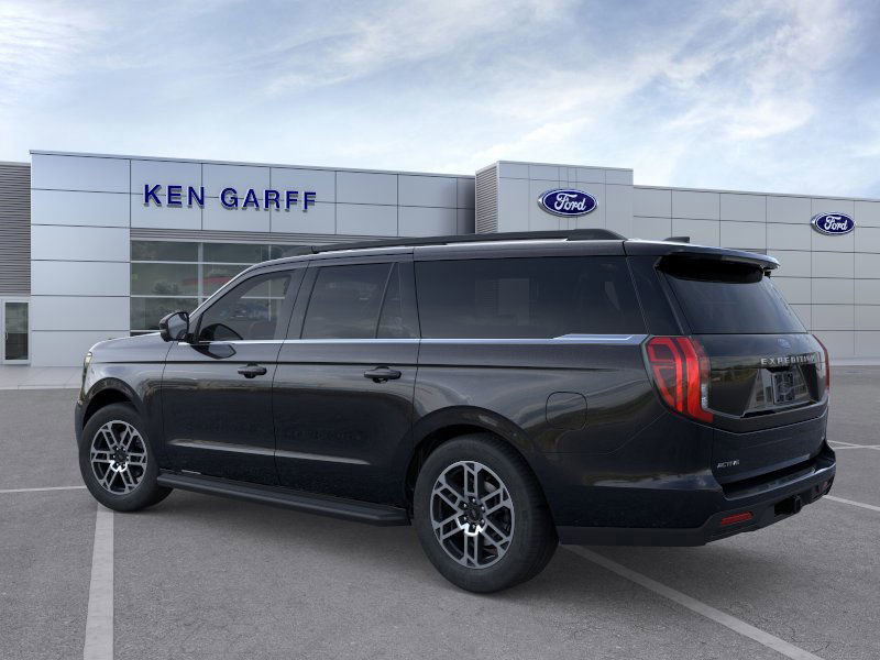 2025 Ford Expedition MAX photo 3