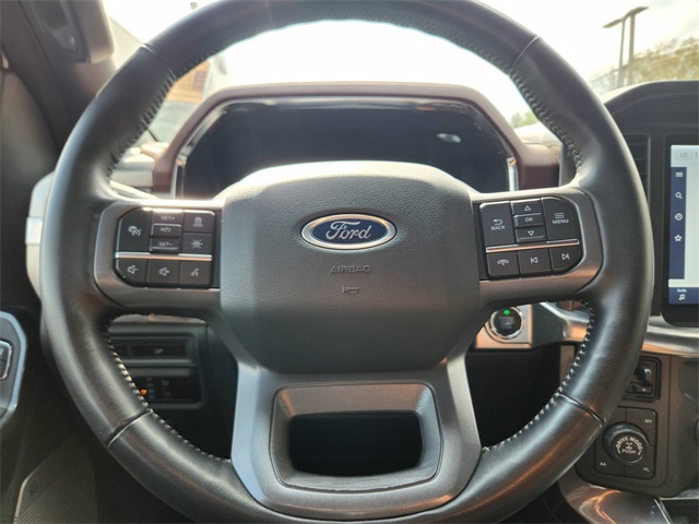 2023 Ford F-150 Lariat photo 17