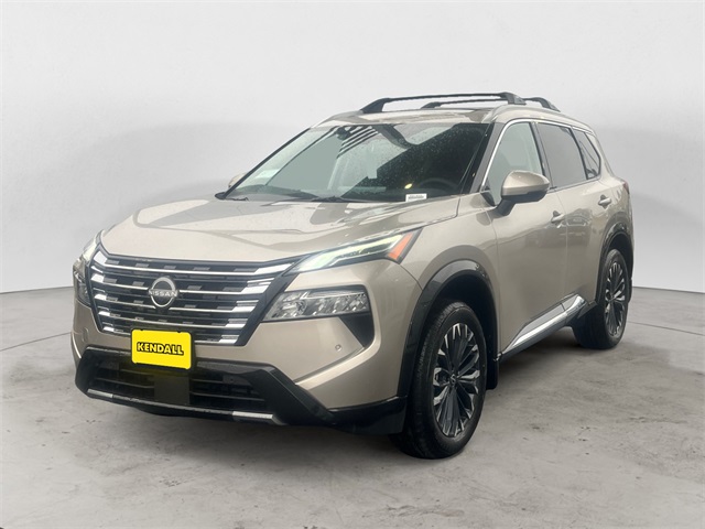 2026 Nissan Rogue Platinum's photo