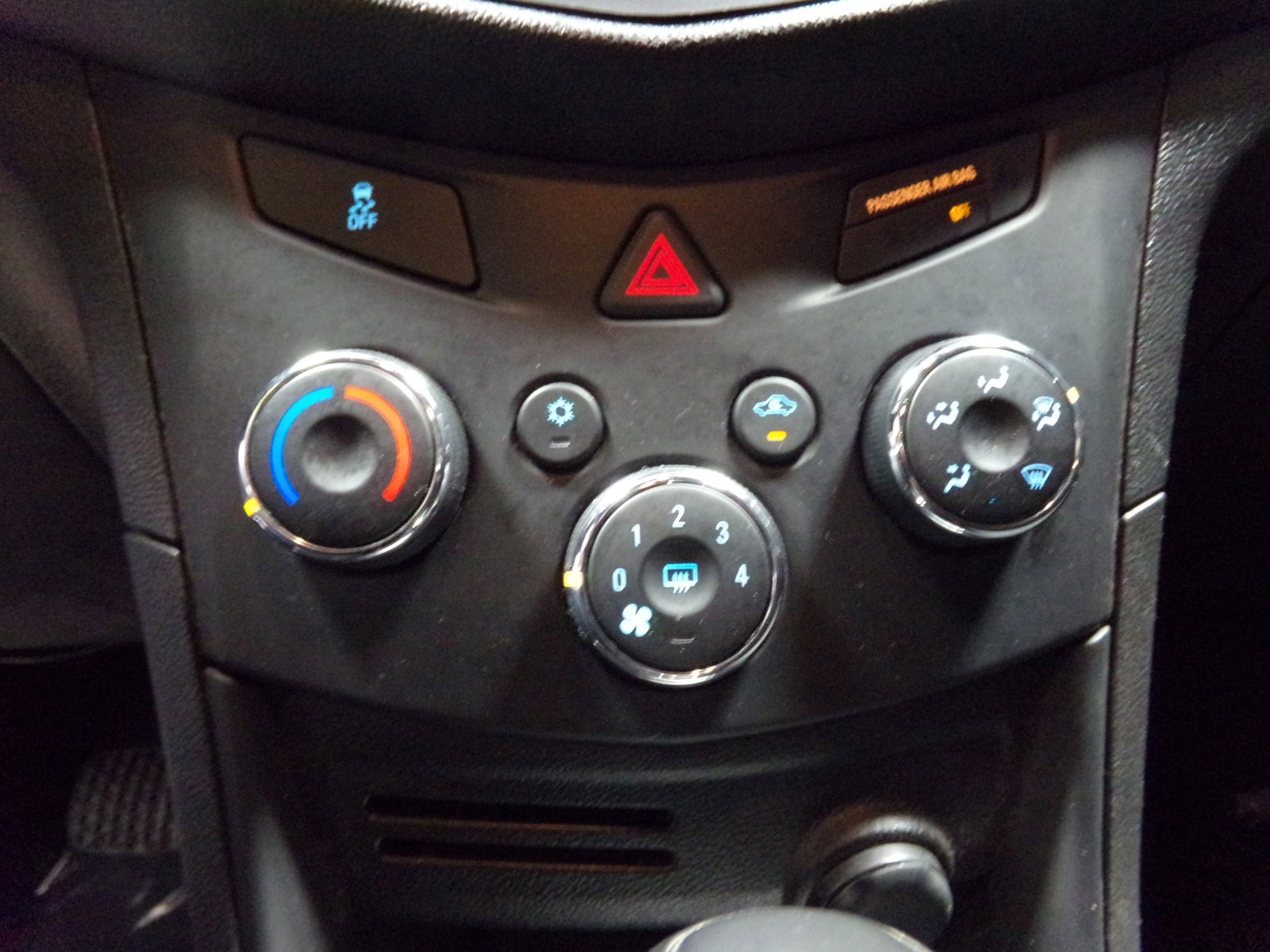 2016 Chevrolet Trax LS photo 15