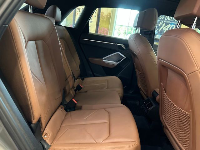 2020 Audi Q3 Premium photo 27