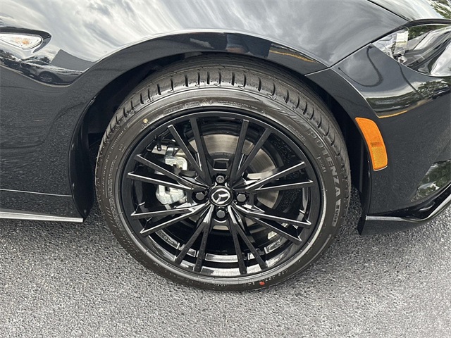 2025 Mazda MX-5 Miata Miata photo 12