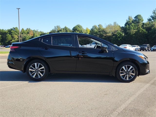 2025 Nissan Versa SV photo 2