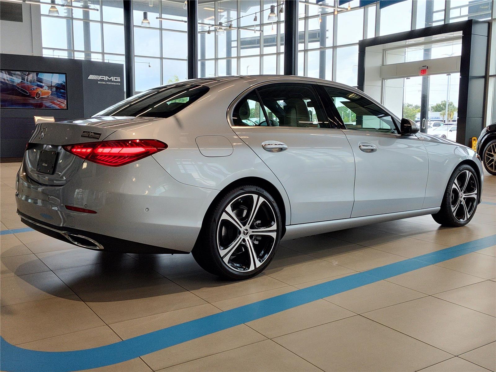 2025 Mercedes Benz C 300 photo 3