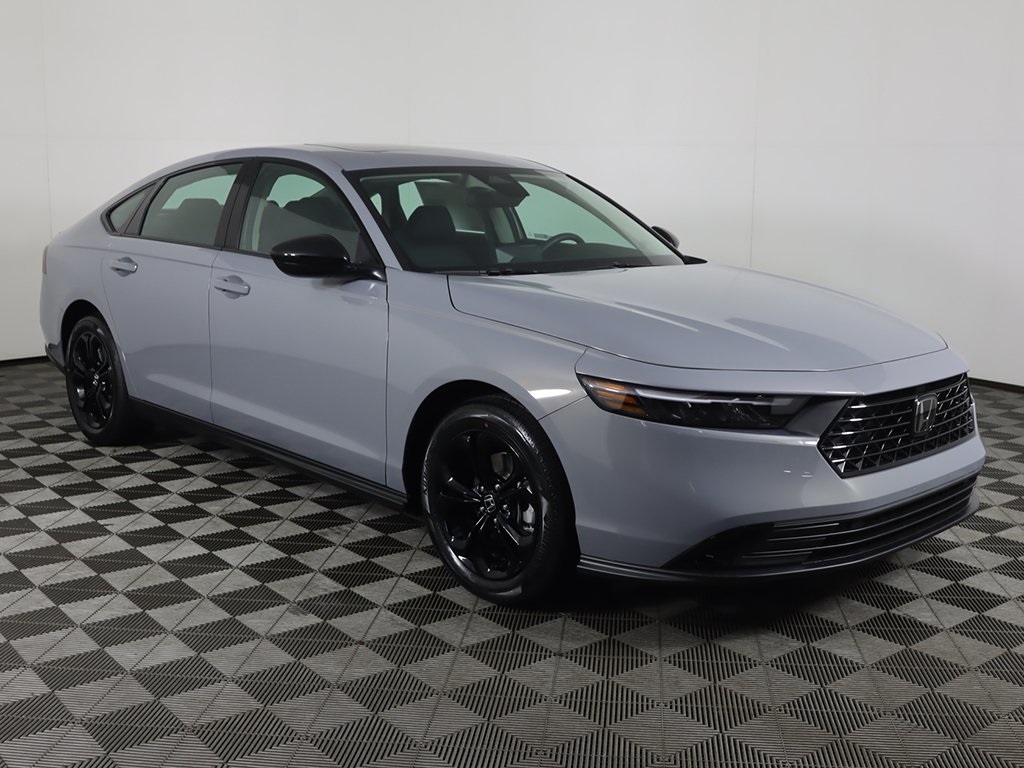 2025 Honda Accord SE photo 2