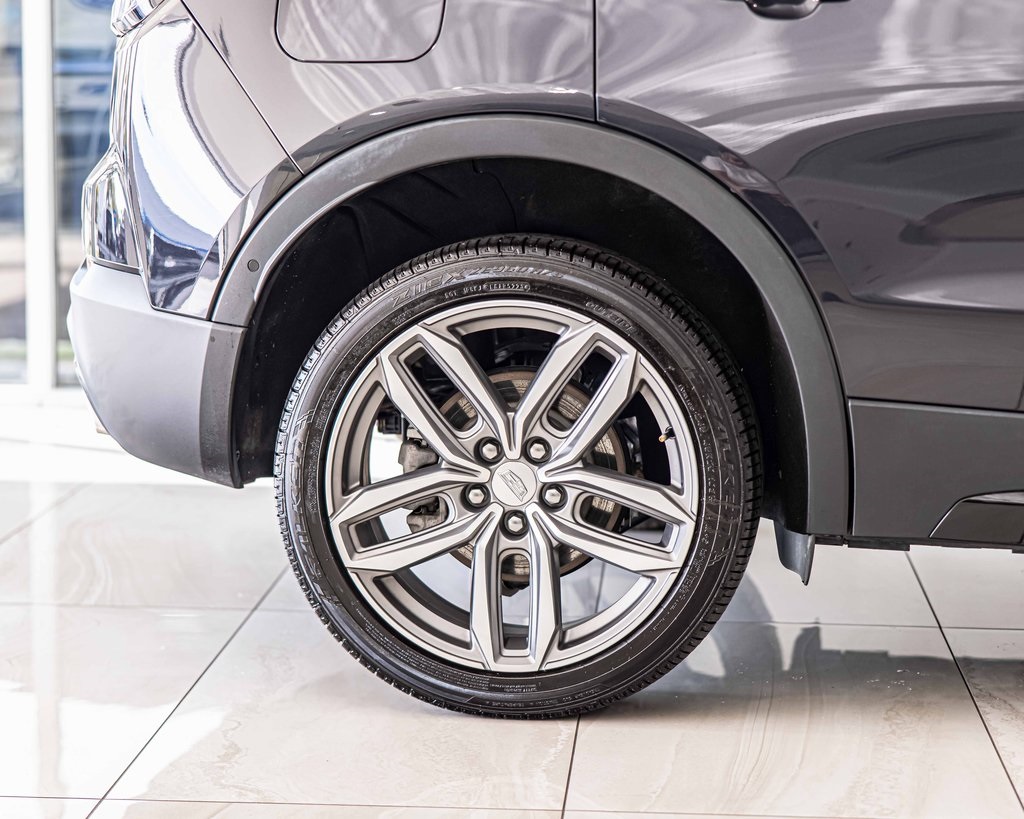 2022 CADILLAC XT4 - Image 11