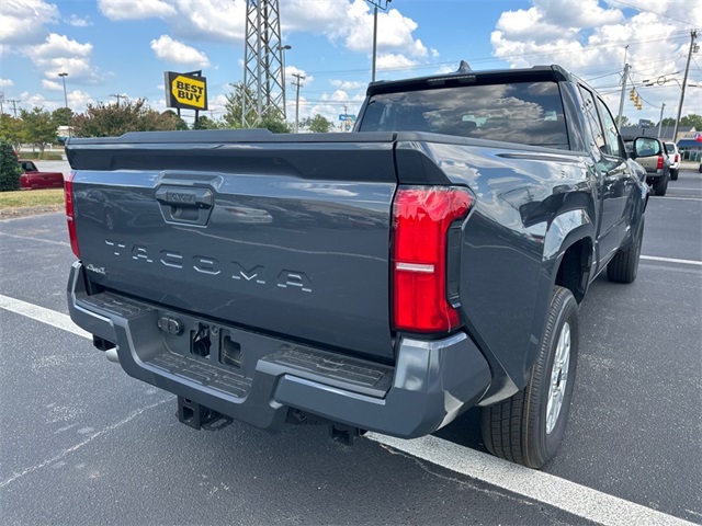 2025 Toyota Tacoma SR5 photo 3