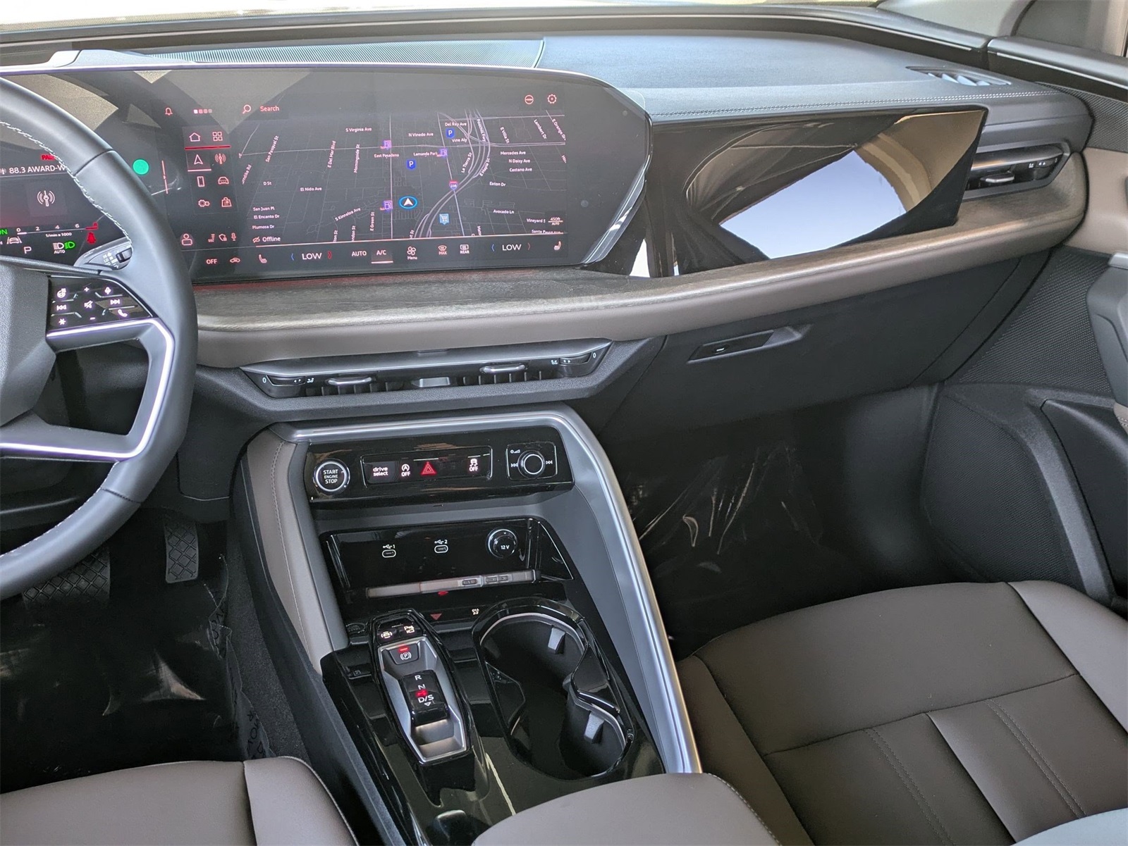 2025 Audi Q5 2.0T Premium Plus photo 5