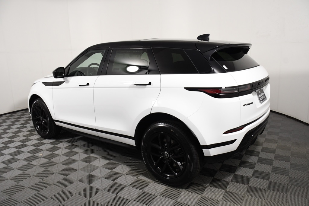 2026 Land Rover Range Rover Evoque Dynamic SE photo 3
