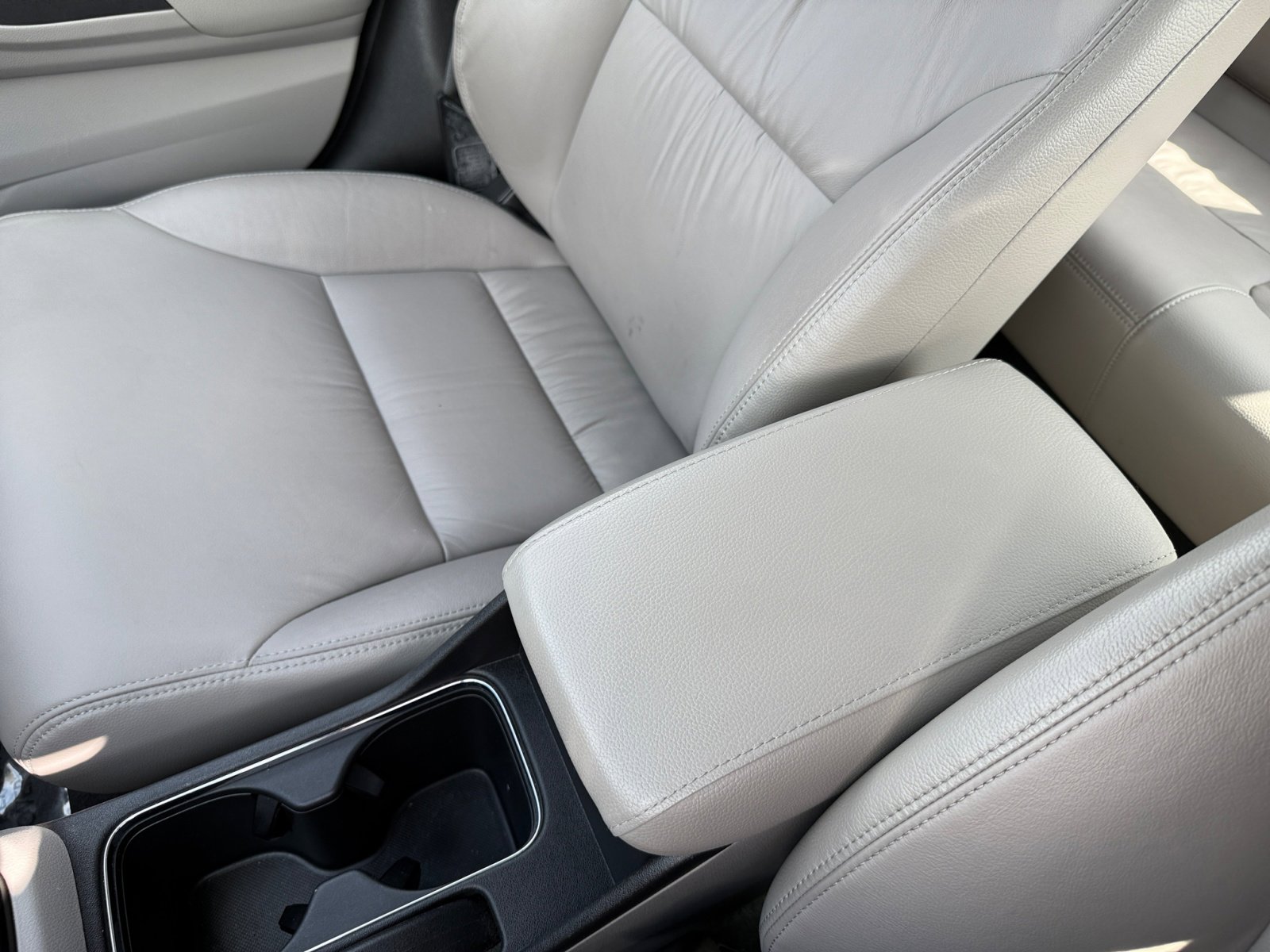 2015 Honda Civic Hybrid photo 14