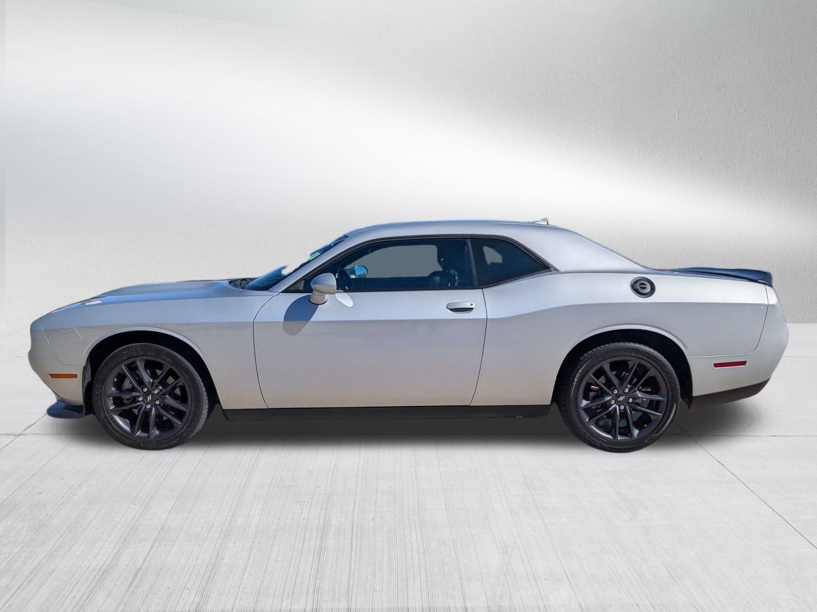 2022 Dodge Challenger GT photo 2