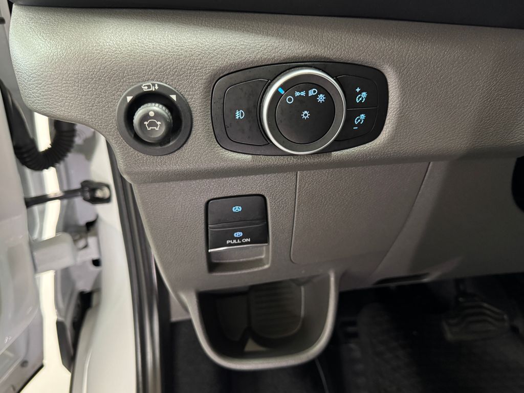 2021 Ford Transit photo 29