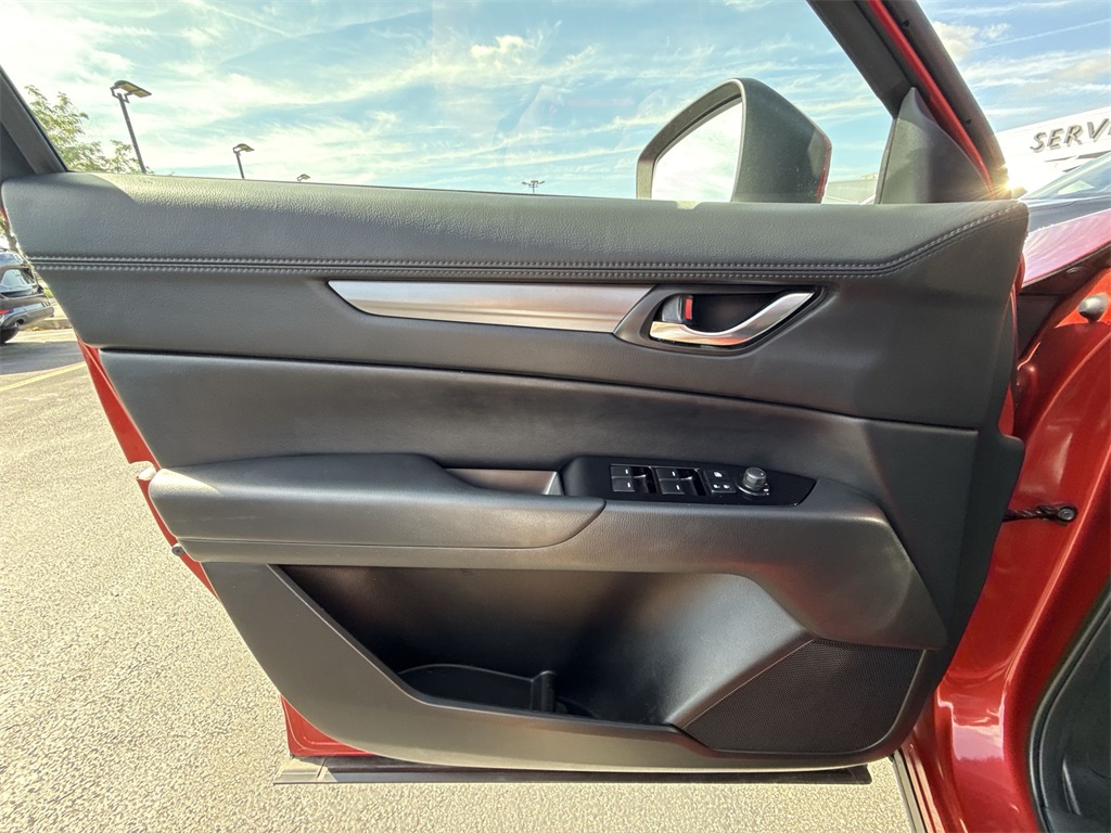2023 Mazda CX-5 2.5 S Preferred photo 13