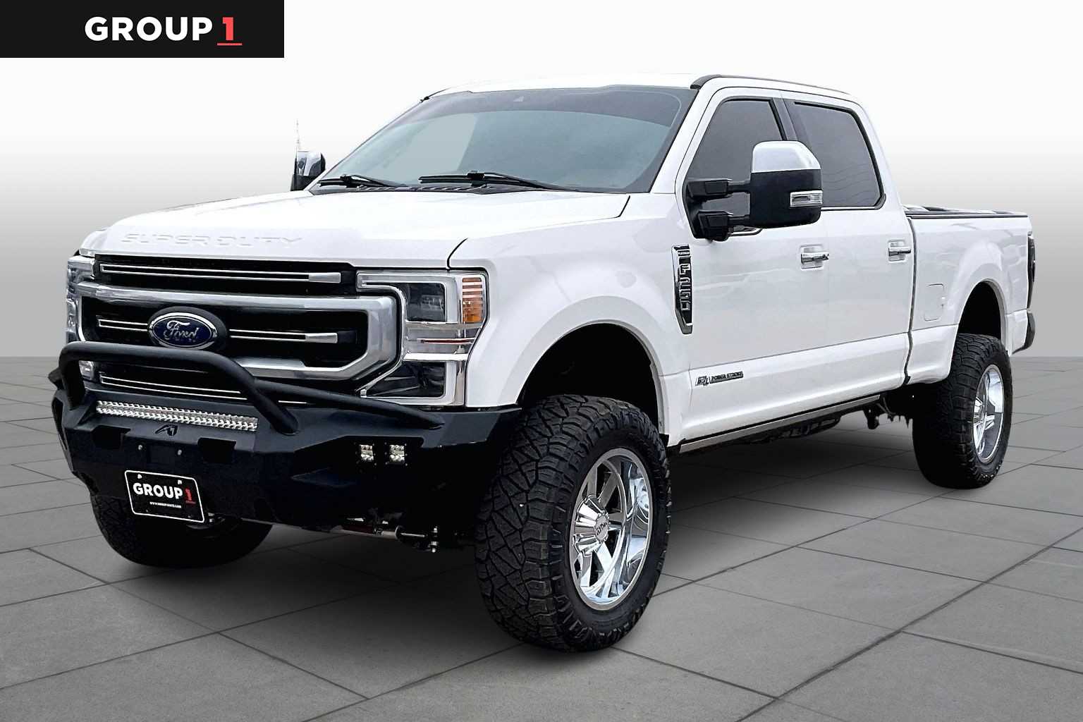 2021 Ford F-250 Super Duty Platinum's photo