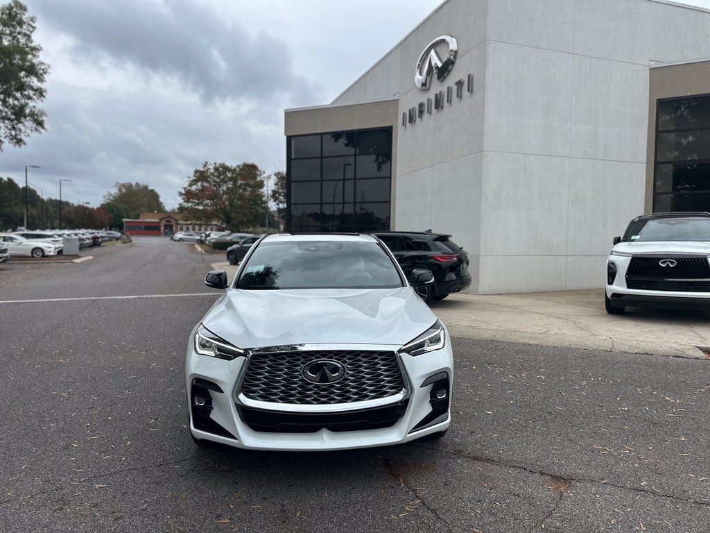 2025 Infiniti QX55 Luxe photo 3