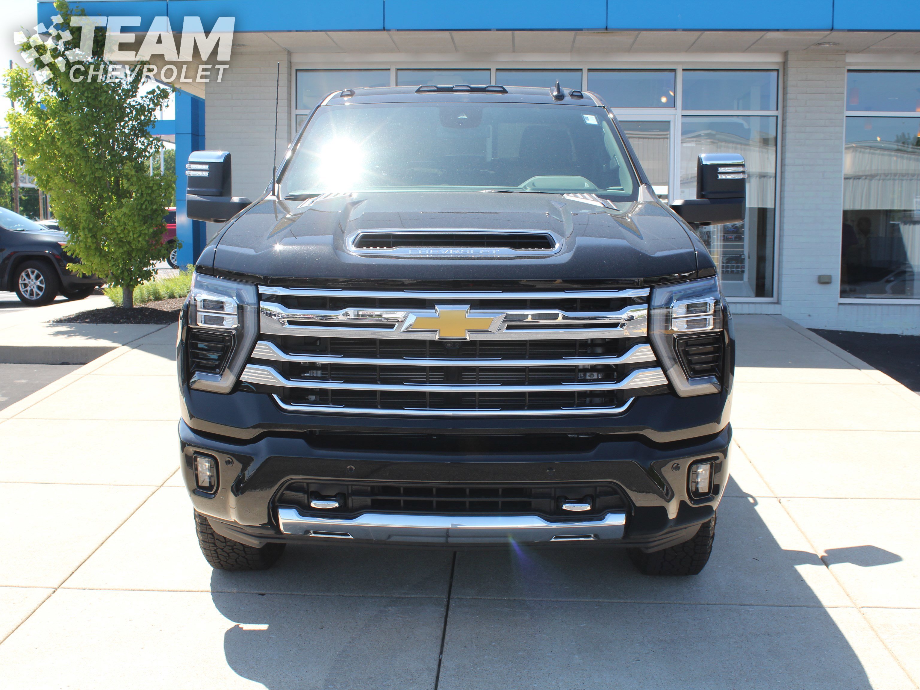 2025 Chevrolet Silverado 2500HD High Country photo 7