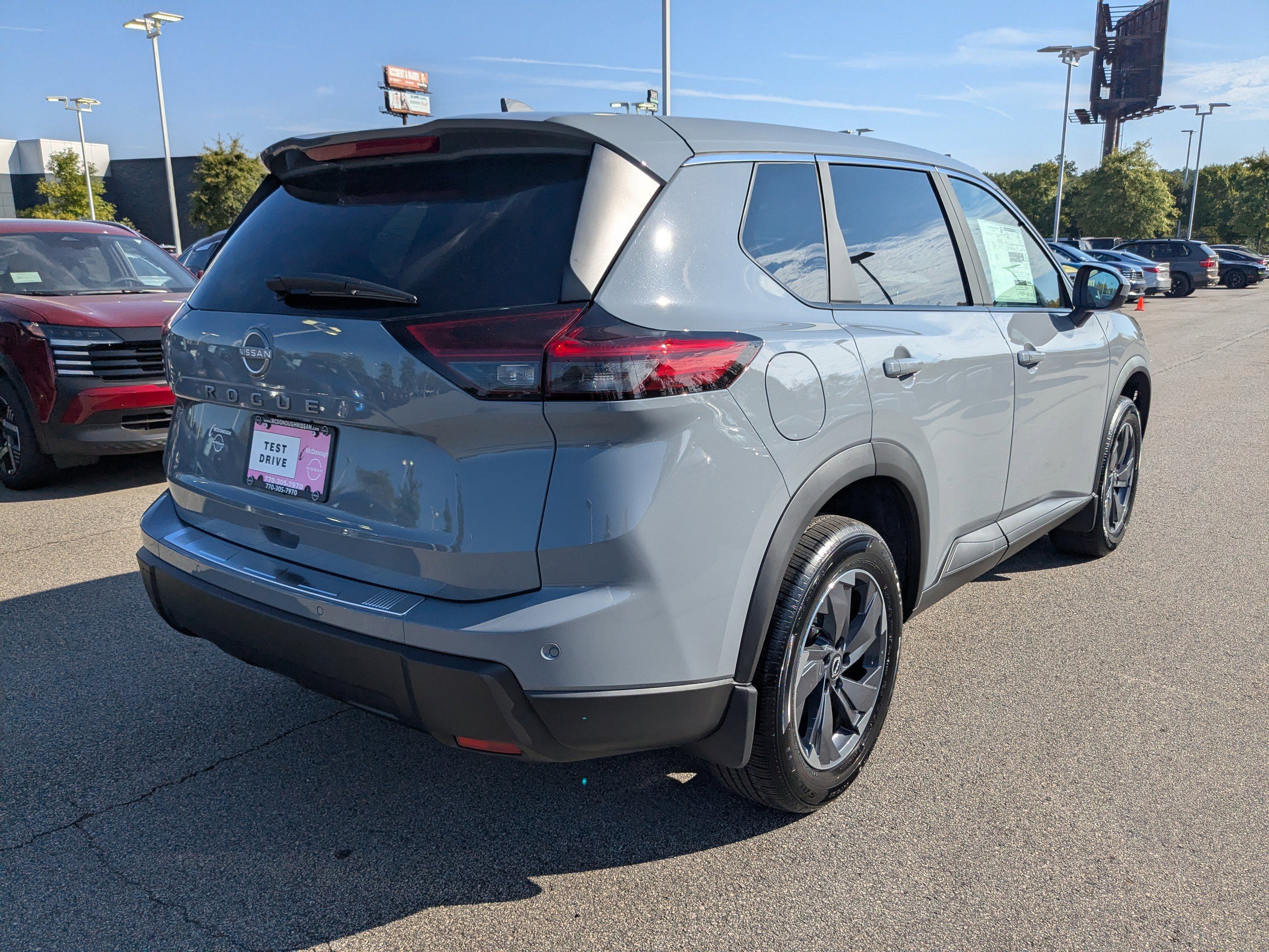 2026 Nissan Rogue SV photo 2