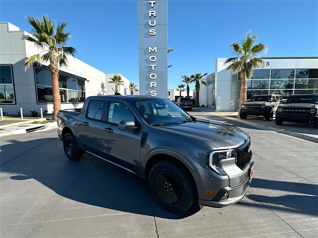 2026 Ford Maverick Base's photo