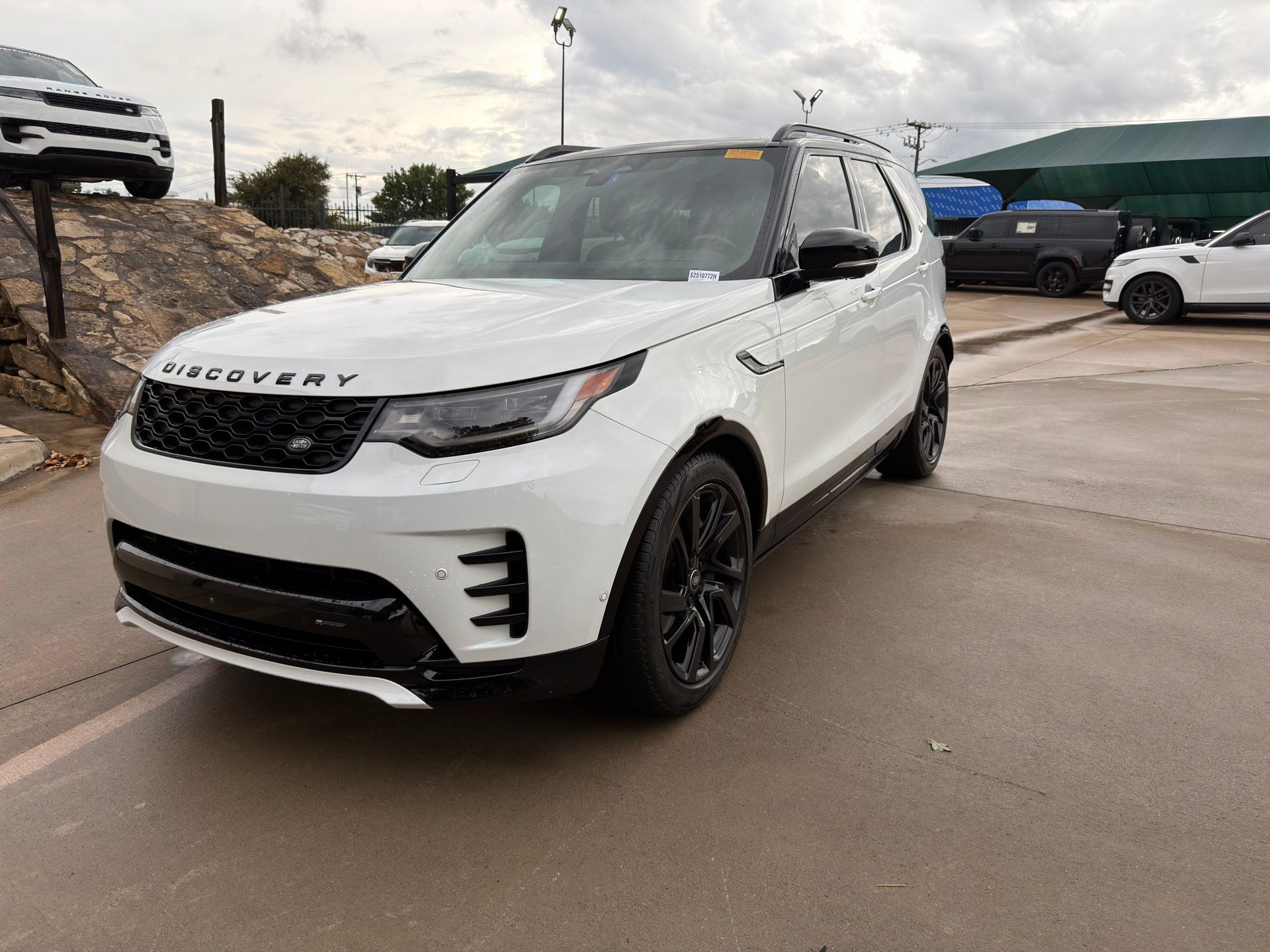 2023 Land Rover Discovery