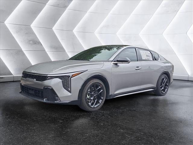 2025 Kia K4 GT-Line Turbo's photo